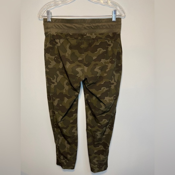 Anthropologie Marrakech Camo Jogger Pull On Pant Sz 4 - Picture 9 of 9